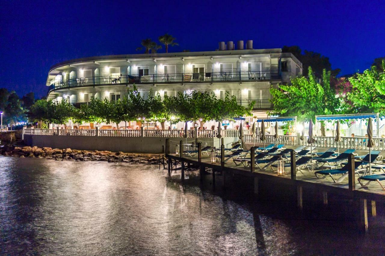 Hotel Restaurant Juanito Platja Sant Carles De La Rapita Luaran gambar