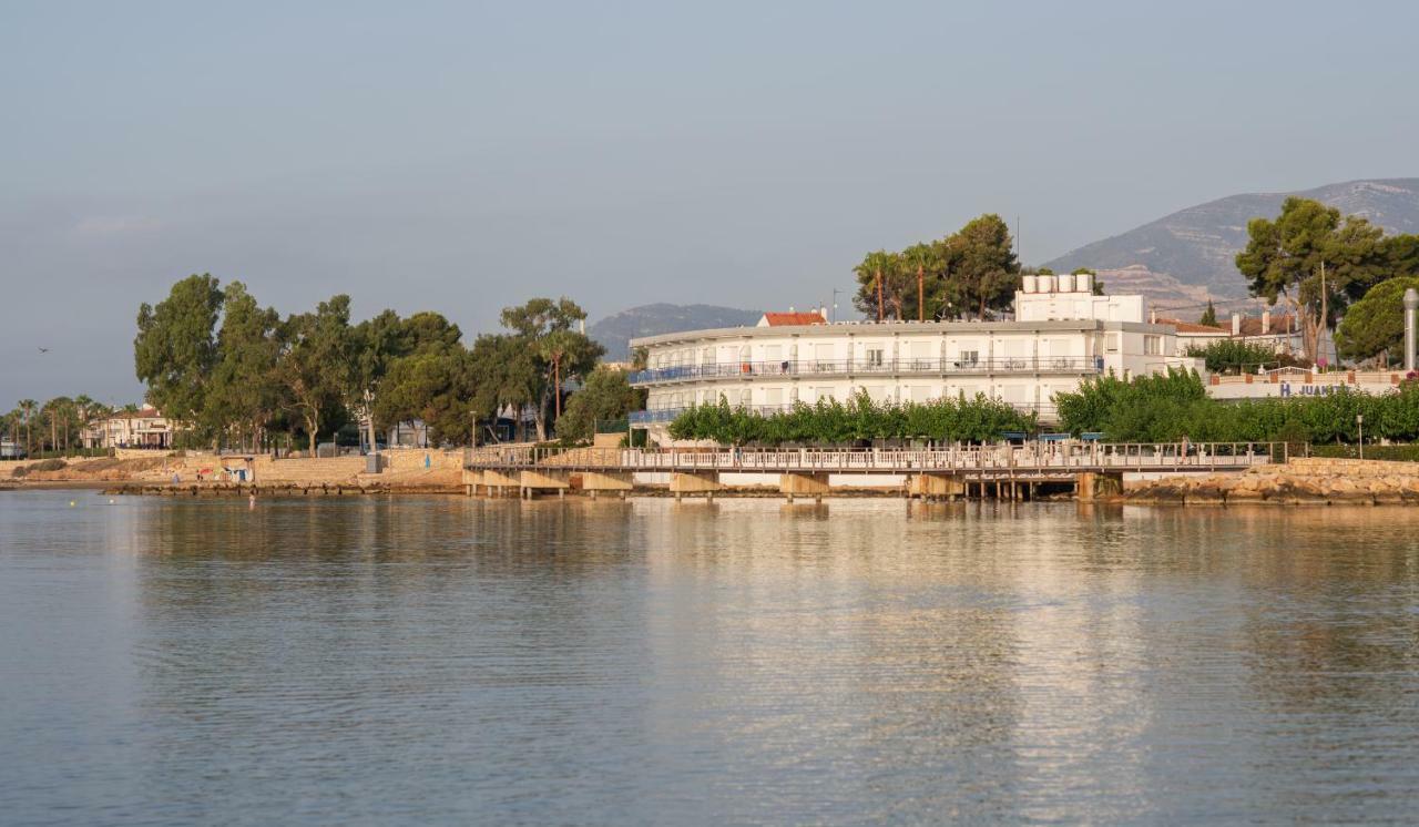 Hotel Restaurant Juanito Platja Sant Carles De La Rapita Luaran gambar